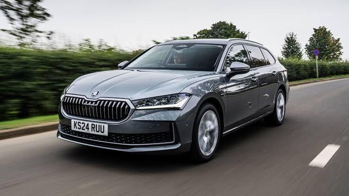 Skoda Superb 2026.