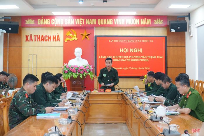 Ban Thường vụ Đảng ủy xã Thạch Hà tổ chức hội nghị lãnh đạo chuyển lực lượng vũ trang từ trạng thái thường xuyên lên trạng thái sẵn sàng chiến đấu cao, chuyển địa phương vào trạng thái khẩn cấp về quốc phòng.