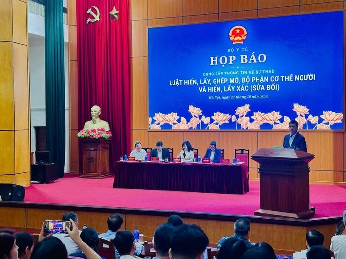 Bộ Y tế tổ chức họp báo thông tin về dự án Luật Hiến, lấy, ghép mô, bộ phận cơ thể người và hiến, lấy xác (sửa đổi). (Ảnh: PV/Vietnam+)