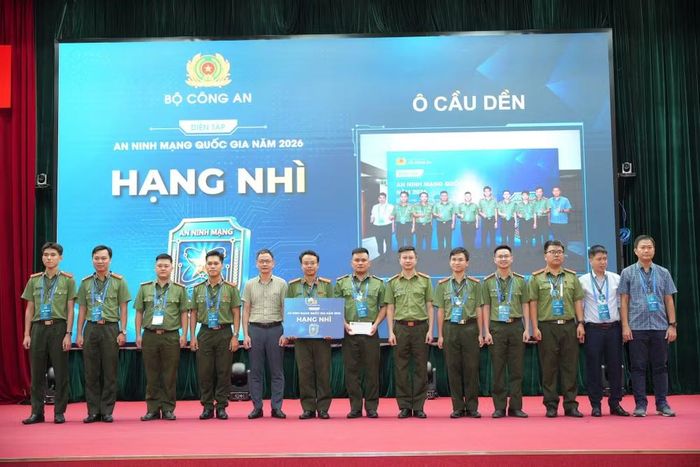 Giải nhì thuộc về các đội Hoàng Thành và đội Ô Cầu Dền. (Ảnh: NCA)