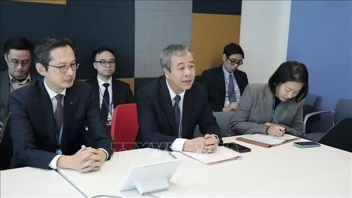 Phó Trưởng Ban Tuyên giáo Trung ương Ngô Đông Hải phát biểu tại buổi làm việc. Ảnh: Thanh Tuấn/PV TTXVN tại Mỹ