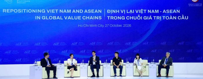 Phiên thảo luận “Định vị lại Việt Nam và ASEAN trong chuỗi giá trị toàn cầu”.