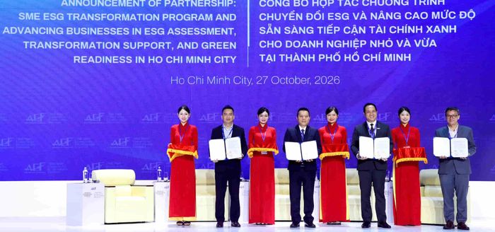 Công bố hợp tác Chương trình chuyển đổi ESG và nâng cao mức độ sẵn sàng tiếp cận tài chính xanh cho doanh nghiệp nhỏ và vừa tại TP Hồ Chí Minh.