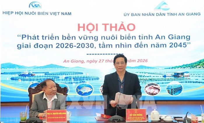 Chủ trì Hội thảo. Ảnh: Lê Huy Hải - TTXVN