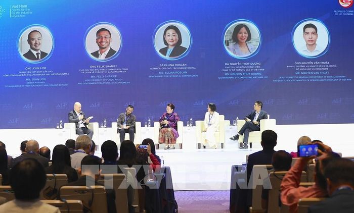 Quang cảnh tọa đàm. Ảnh: Hứa Chung – TTXVN
