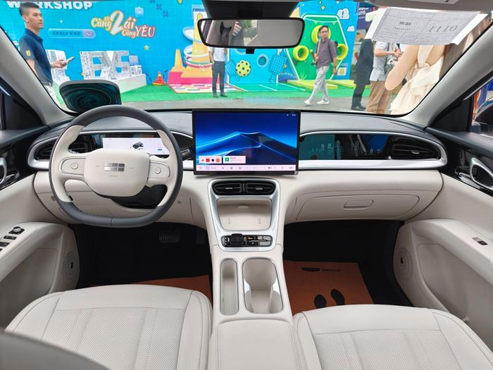 BYD Dolphin và Geely EX2 tỏ ra vượt trội hơn về trang bị, tiện nghi (Ảnh minh họa).