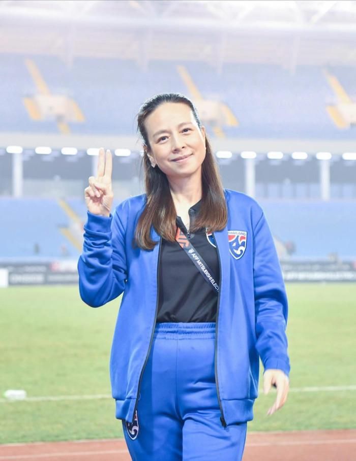 Madam Pang chọn HLV Park Hang Seo để nói về bóng đá trẻ. Ảnh: FBNV