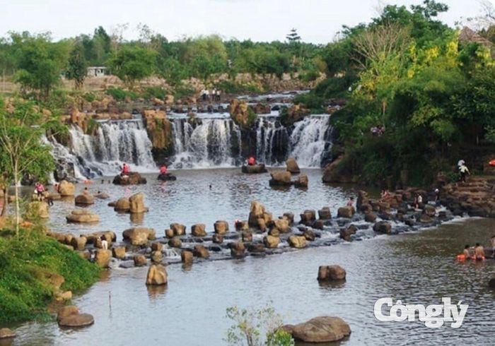 TP. Đồng Nai còn nhiều tiềm năng phát triển du lịch.