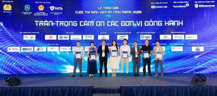 VSEC đồng hành cùng Cuộc thi Sinh viên An ninh mạng năm thứ hai liên tiếp. Ảnh: VSEC