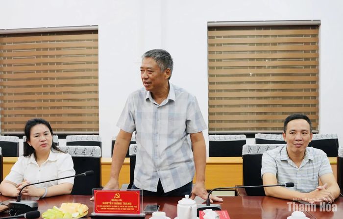 Đồng chí Nguyễn Hồng Trang, Ủy viên Ban Thường vụ Tỉnh ủy, Phó Bí thư Thường trực Đảng ủy các cơ quan Đảng tỉnh Tuyên Quang phát biểu tại buổi làm việc