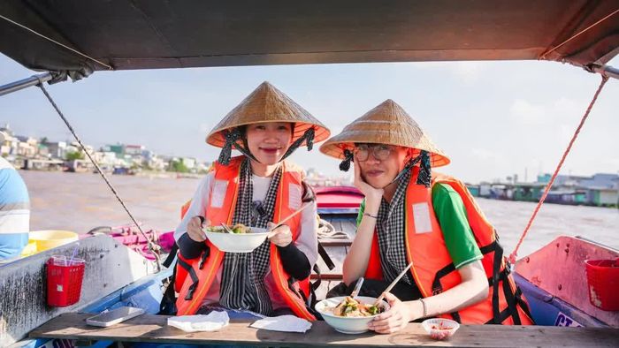 Du lịch thế giới ngày càng dịch chuyển về phía trải nghiệm chân thực và có trách nhiệm, như những điểm đến tại đồng bằng sông Cửu Long. Ảnh: Mekong Smile