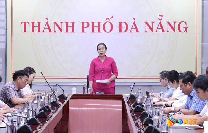 Phó Chủ tịch UBND thành phố Nguyễn Thị Anh Thi phát biểu kết luận buổi làm việc. Ảnh: NGỌC HÀ