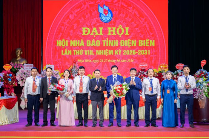 Ban Chấp hành Hội Nhà báo tỉnh khóa VIII, nhiệm kỳ 2026 - 2031 ra mắt Đại hội.