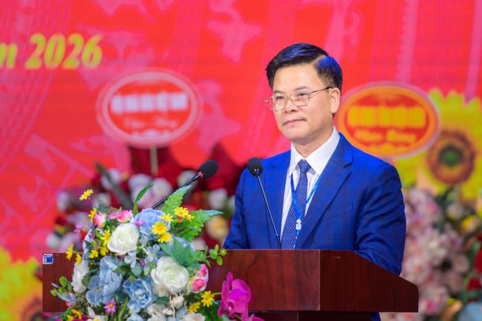 Nhà báo Vũ Văn Thượng, Ủy viên Ban Chấp hành Đảng bộ tỉnh, Giám đốc Báo và phát thanh, truyền hình Điện Biên, Chủ tịch Hội Nhà báo tỉnh khóa VIII, nhiệm kỳ 2026 - 2031.
