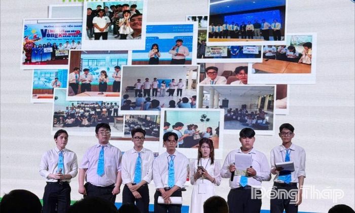 Gia Hân cùng các bạn trong nhóm dự thi Vòng chung kết “INNOX 2026: Vượt giới hạn - Chạm tương lai” do Trường Đại học Văn Hiến tổ chức.
