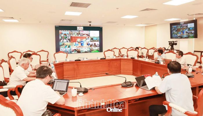 Quang cảnh cuộc họp tại điểm cầu tỉnh Khánh Hòa.