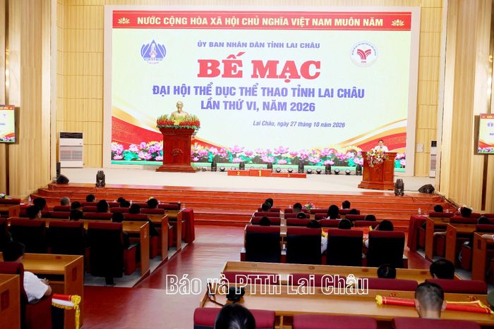 Quang cảnh lễ bế mạc.