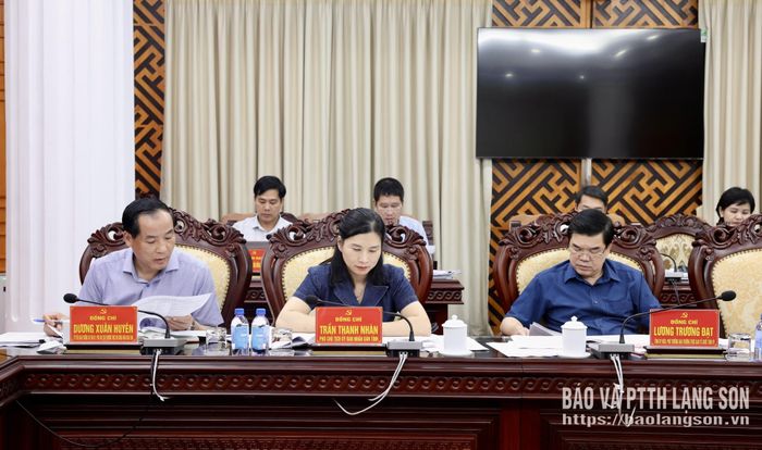 Các đại biểu dự hội nghị