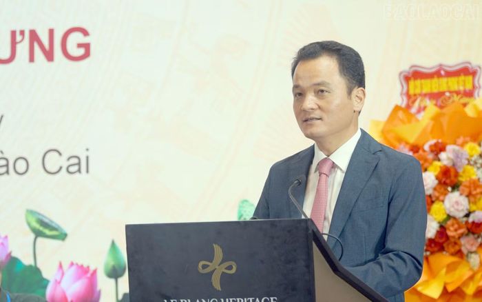 Phó Chủ tịch UBND tỉnh Giàng Quốc Hưng ﻿phát biểu tại đại hội.