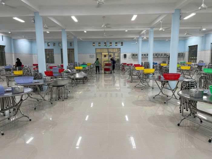 Khu vực nhà ăn tại Trường Phổ thông Dân tộc nội trú THPT Bình Thuận, khu vực phía Đông