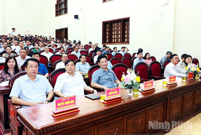 Các đại biểu dự Lớp bồi dưỡng.