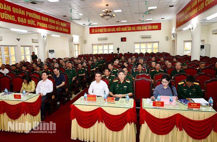 Các đại biểu dự hội nghị đối thoại.
