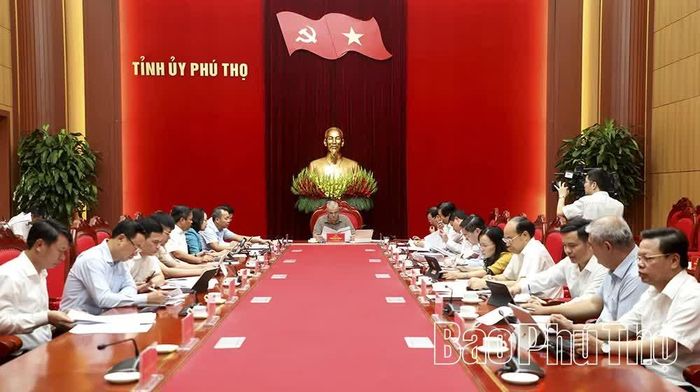 Các đại biểu dự hội nghị.