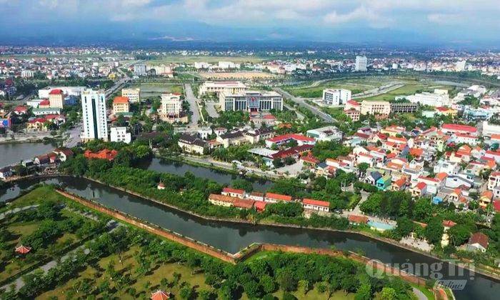 Một góc trung tâm tỉnh lỵ - Ảnh: Q.V