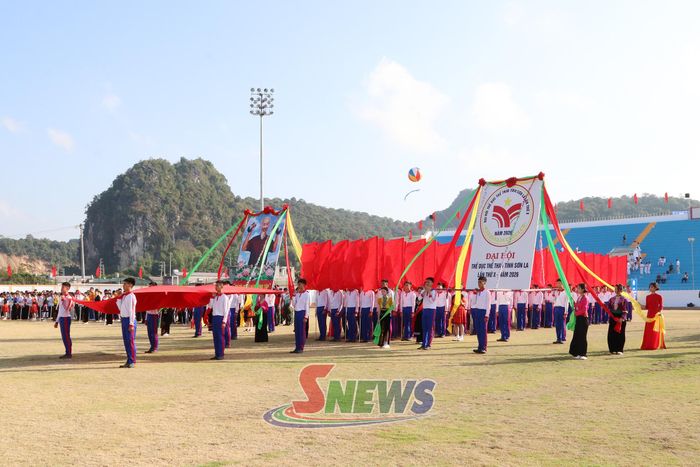 Các khối diễu hành.