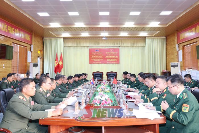 Giao ban định kỳ giữa Bộ CHQS tỉnh Sơn La với Bộ CHQS tỉnh Luông Pha Băng và Bộ CHQS tỉnh U Đôm Xay