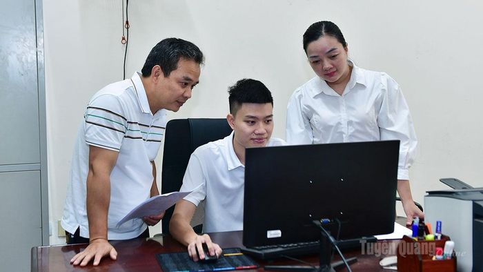 Cán bộ, viên chức Sở Khoa học và Công nghệ chủ động nghiên cứu, đề xuất lãnh đạo Sở tham mưu cho UBND tỉnh ban hành chỉ đạo triển khai thực hiện công tác quản lý nhà nước liên quan đến lĩnh vực sở hữu trí tuệ trên địa bàn tỉnh.