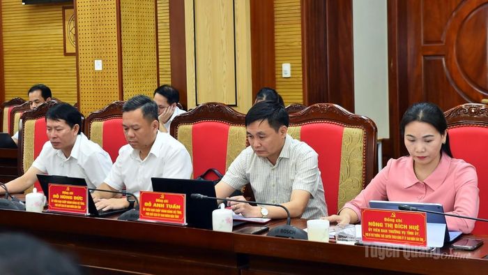 Các đại biểu dự hội nghị.