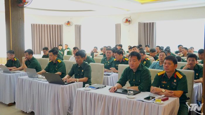 Các đại biểu tham dự Hội nghị.