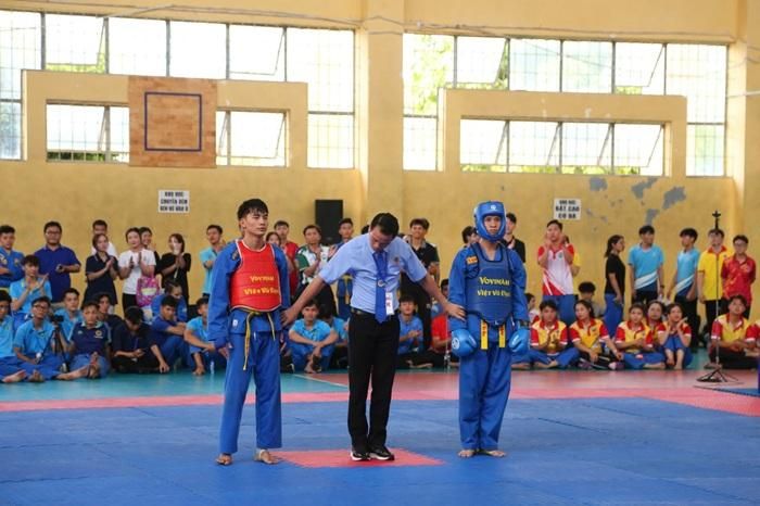 Đoàn thể thao EPU thể hiện tinh thần rèn luyện, ý chí thi đấu tại Đại hội.