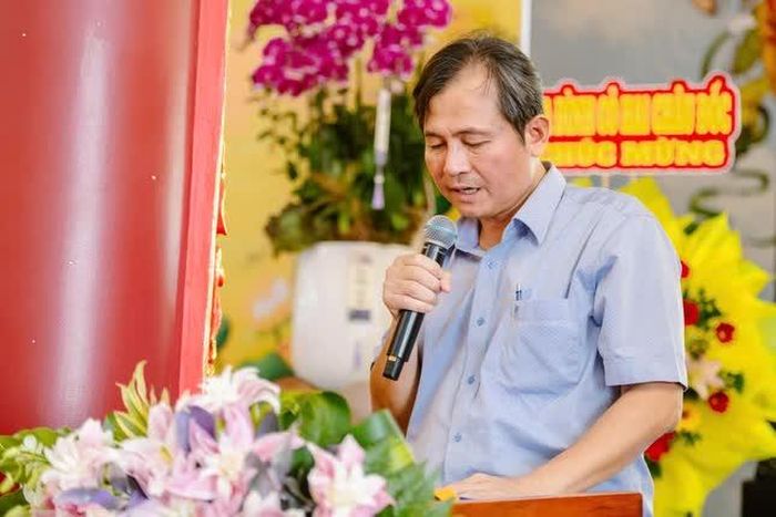 Bí thư Đảng ủy, Chủ tịch HĐND xã Tân An phát biểu chúc mừng