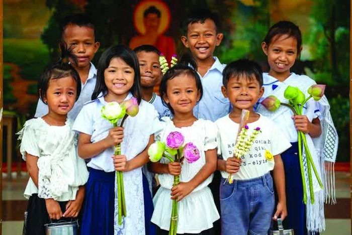 Lễ hội Pchum Ben là dịp để con cháu cùng trở về tưởng nhớ tổ tiên