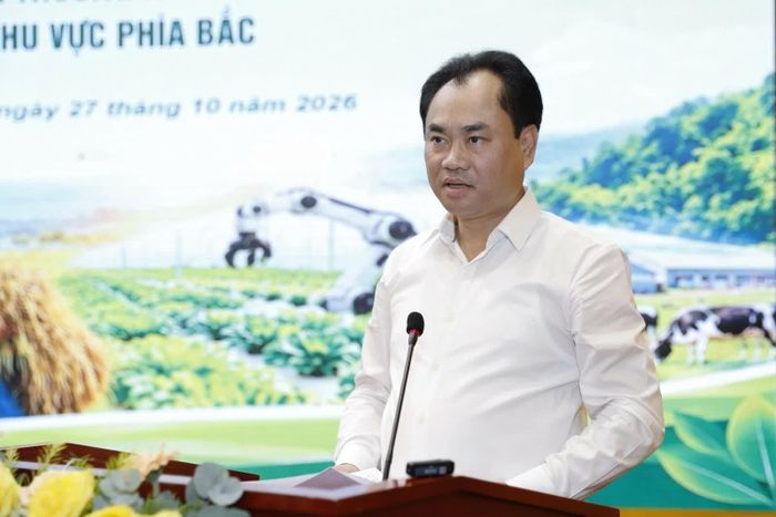 Bộ trưởng Bộ Nông nghiệp và Môi trường Trịnh Việt Hùng phát biểu tiếp thu ý kiến chỉ đạo. Ảnh: Khương Trung