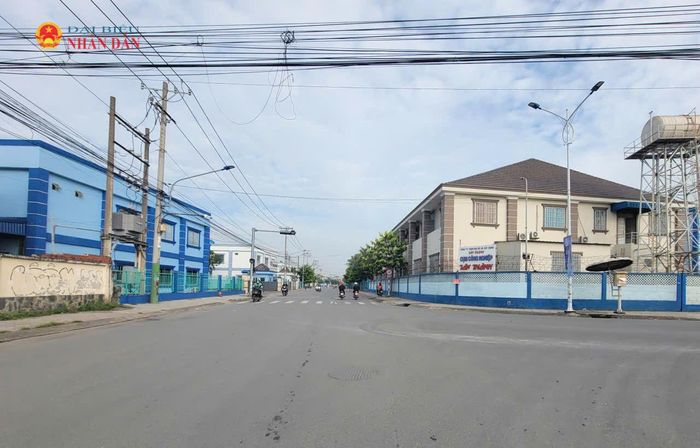TP. Hồ Chí Minh sẽ thực hiện lựa chọn chủ đầu tư cụm công nghiệp theo 4 nhóm tiêu chí với tổng điểm số 100 điểm. Trong ảnh, một cụm công nghiệp trên địa bàn TP. Hồ Chí Minh. Ảnh: Quang Phương