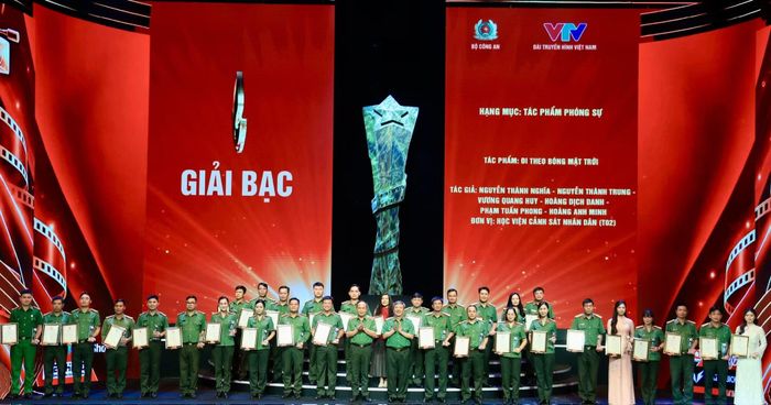 Các tác giả, nhóm tác giả nhận giải Bạc Liên hoan Truyền hình, Phát thanh, Điện ảnh CAND lần thứ XV, năm 2026.