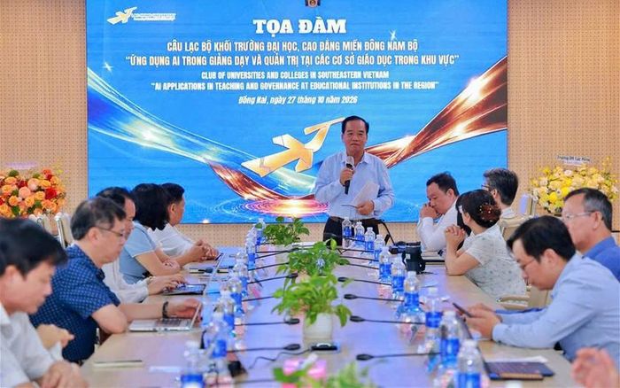 Ông Phạm Ngọc Lan, Trưởng Ban Công tác Hội viên phát biểu tại buổi tọa đàm.