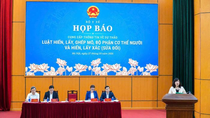 Quang cảnh buổi họp báo. Ảnh: Minh Hằng