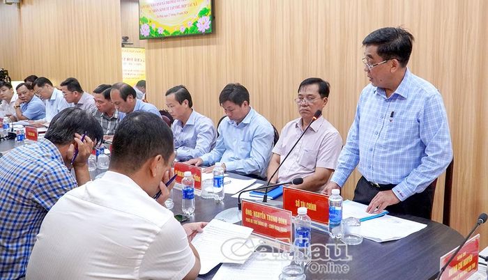  Đồng chí Nguyễn Đức Thánh, Phó Giám đốc Sở Tài chính, phát biểu tại buổi làm việc.