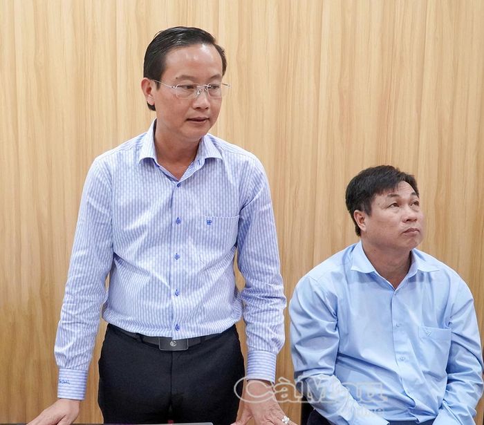 Đồng chí Lê Hồng Thịnh, Phó Giám đốc Sở Xây dựng, phát biểu tại buổi làm việc.