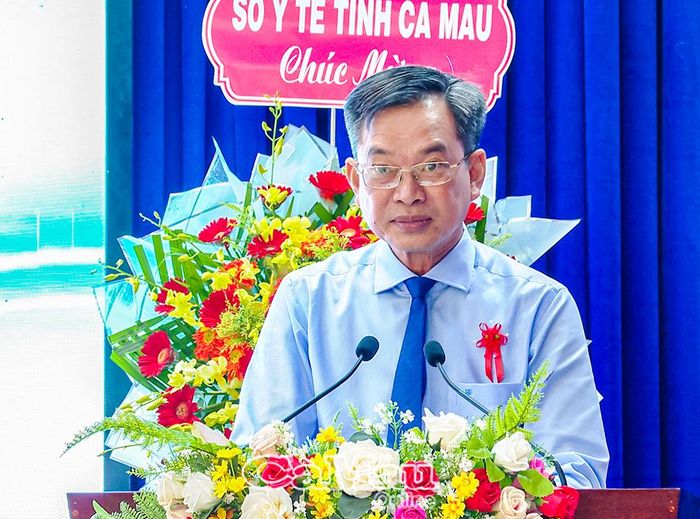 Ông Nguyễn Văn Khởi, Phó Chủ tịch Uỷ ban MTTQ Việt Nam tỉnh Cà Mau, phát biểu tại buổi họp mặt.