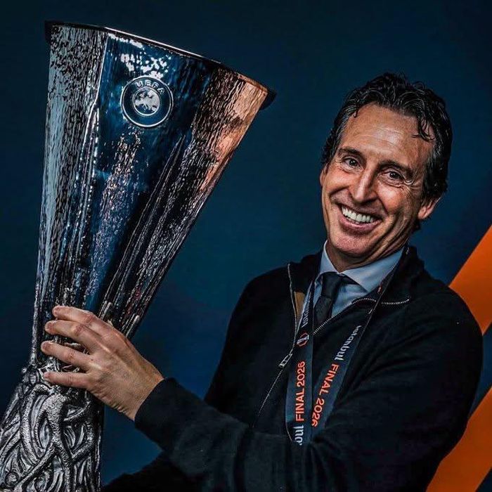 Unai Emery được xem là lựa chọn hàng đầu cho vị trí HLV trưởng của Manchester United