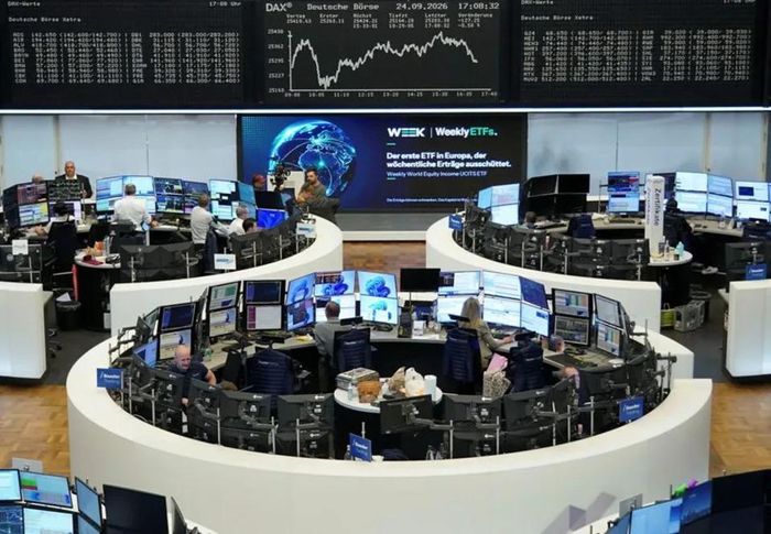 Hoạt động giao dịch tại Sở Giao dịch chứng khoán Frankfurt, Đức. Ảnh tư liệu: Reuters.