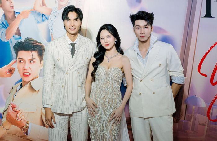 3 diễn viên chính của phim “Bỗng chốc yêu anh”.
