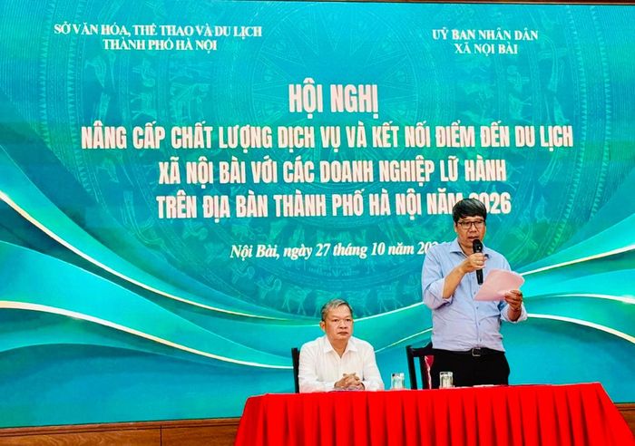 Hội nghị “Nâng cấp chất lượng dịch vụ và kết nối điểm đến du lịch của xã Nội Bài với các doanh nghiệp lữ hành trên địa bàn thành phố Hà Nội năm 2026”, do Sở Văn hóa, Thể thao và Du lịch Hà Nội phối hợp với UBND xã Nội Bài tổ chức vào ngày 27-10. Ảnh: Hoàng Lân.