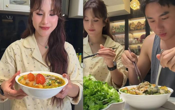 Bún ốc ngon nhất ở nước dùng vị chua thanh của giấm bỗng, ngọt đậm đà của xương ống. Do đó, "chị đẹp" Diệp Lâm Anh dành nhiều thời gian chăm chút cho nồi nước dùng. Cô dùng xương ống ninh để lấy nước. Cà chua bổ cau, phi thơm cùng hành khô, rồi trút nước xương và phần nước riêu cua vào đun, nêm nếm thêm gia vị, giấm bỗng cho vừa khẩu vị. Khi ăn, cho bún ra bát, xếp các topping gồm đậu hũ, ốc, gạch cua, hành lá lên trên, rồi chan nước dùng. Bún ốc thường được ăn kèm các loại rau sống như tía tô, bắp chuối thái rối, xà lách..., ớt chưng, có thể thêm mắm tôm tùy khẩu vị.