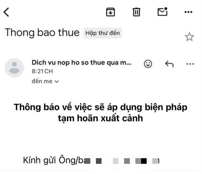 Thông báo tạm hoãn xuất cảnh gửi cho chị L. Ảnh chụp màn hình